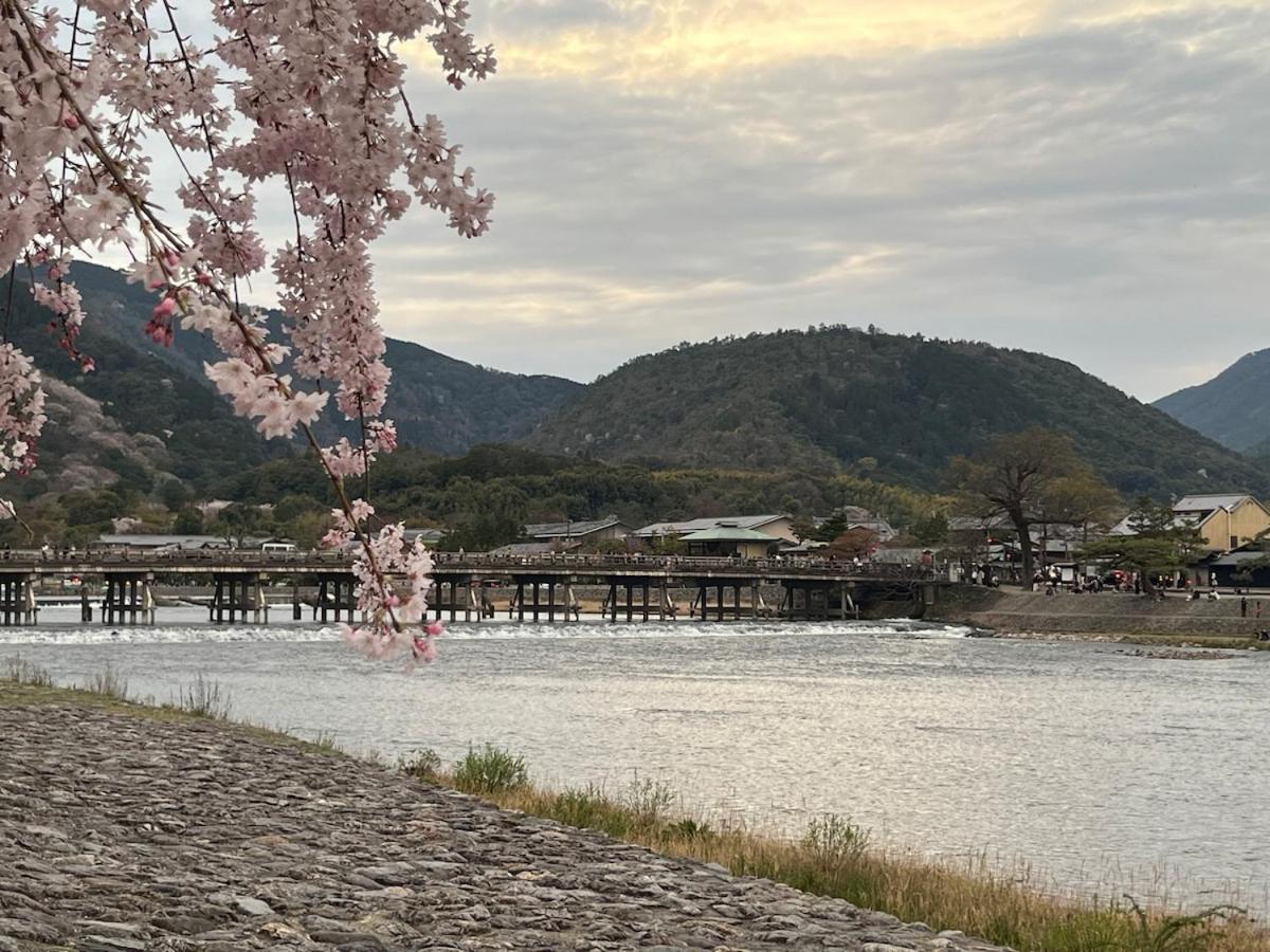 嵐山 天龍の宿 駐車無料 一棟貸切 最大5人 Dragon Legend Arashiyama Central Private Rare Modern Villa Free Parking Max 5Ppl Shimo-saga المظهر الخارجي الصورة